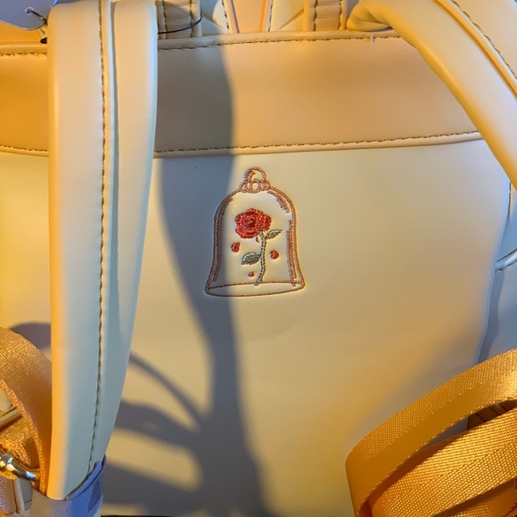 Beauty and the Beast Belle Cosplay Mini-Backpack and wallet - Picture 4 of 9